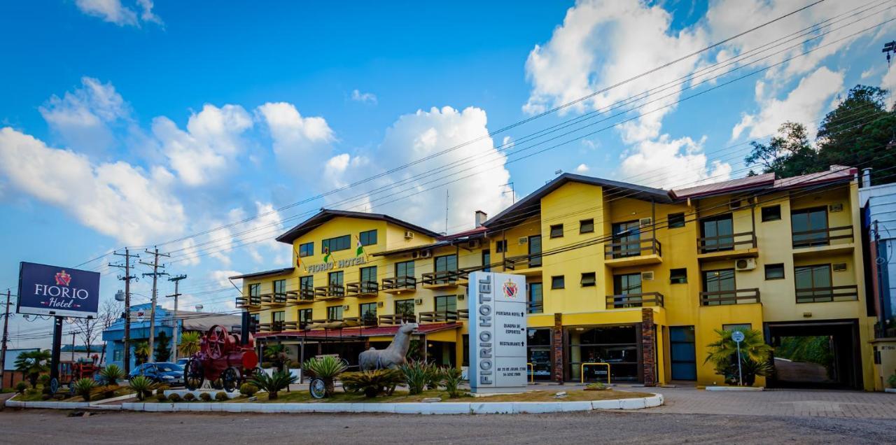 Hotel Fiorio フローレス・ダ・クーニャ エクステリア 写真